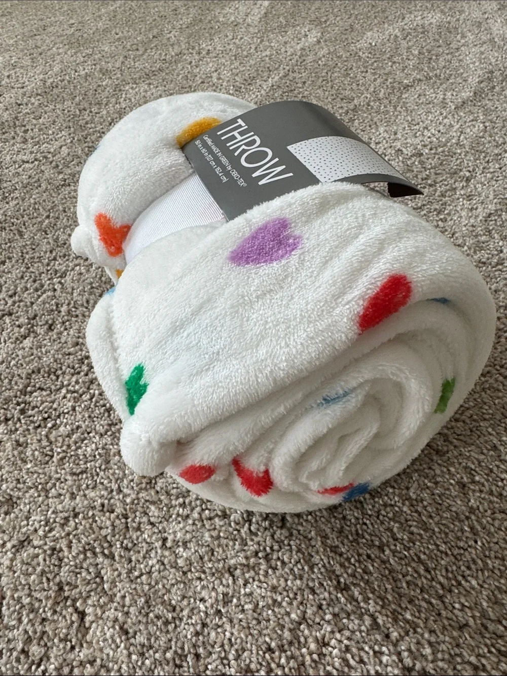 Novelty Recycled Printed Hearts Plush Throw Blanket